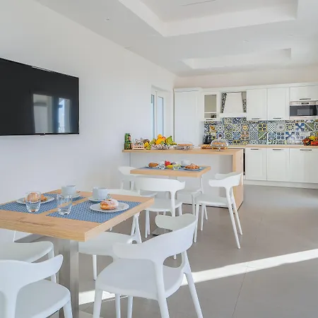 Ariele Bed & Breakfast 4*