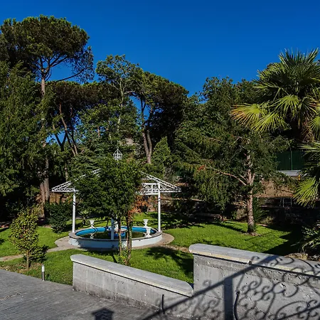 Ariele Bed & Breakfast 4*